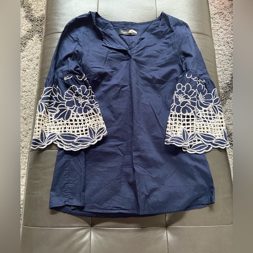 Ivanka Trump top size S/P